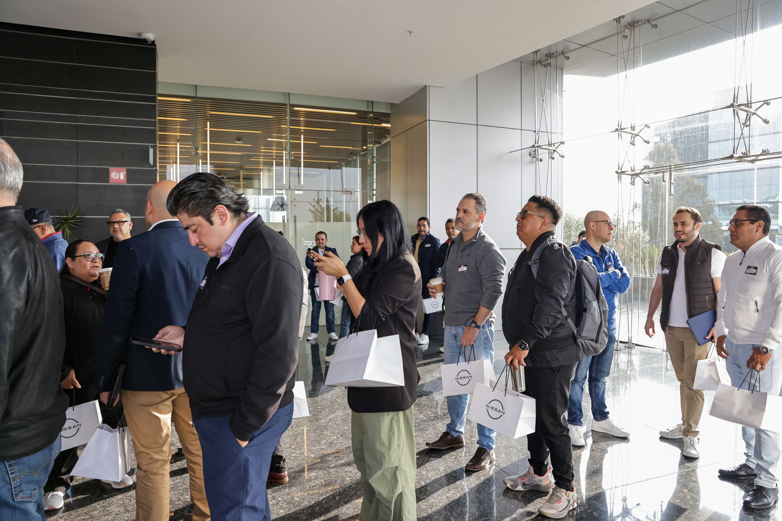 Nissan Gallery