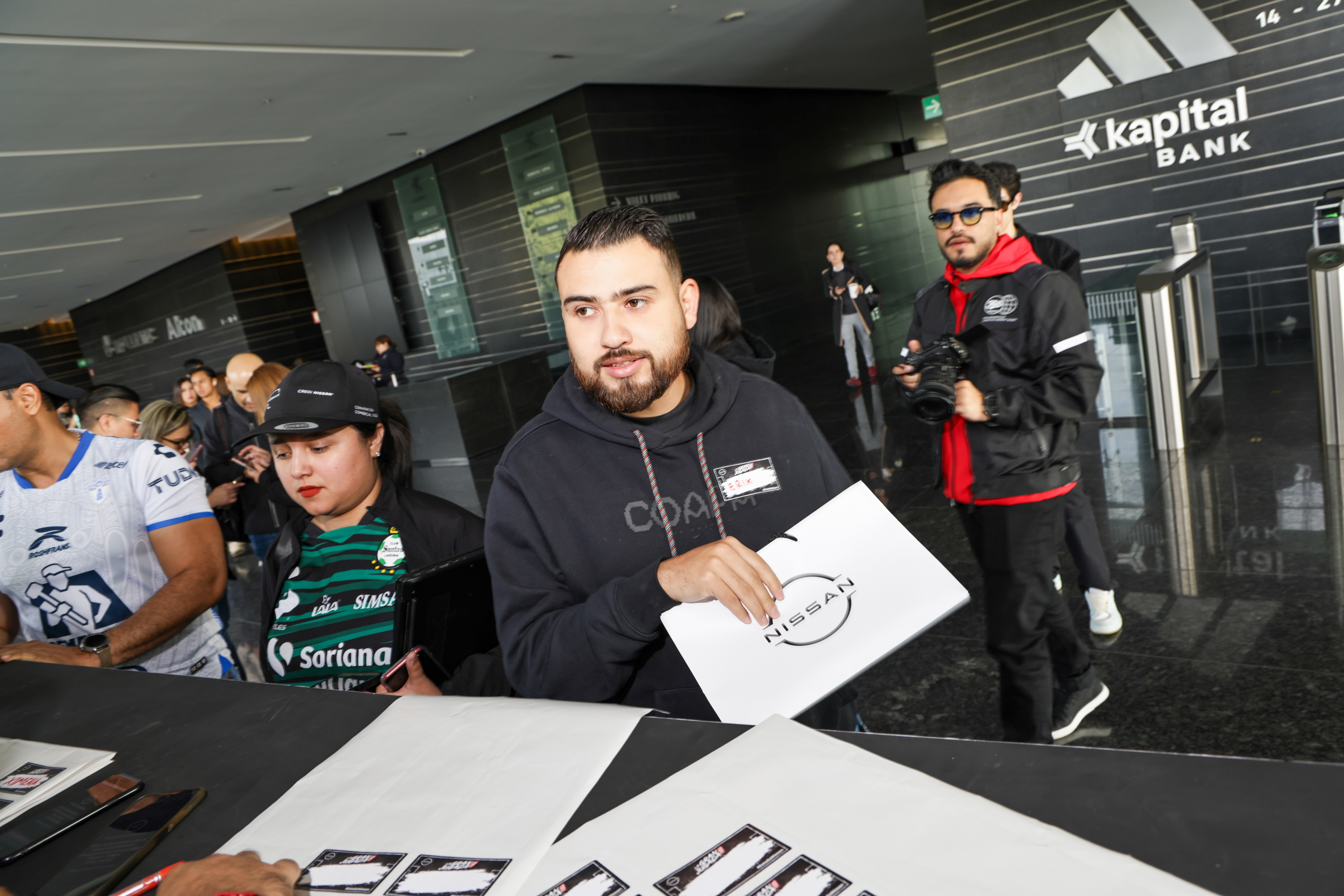 Nissan Gallery