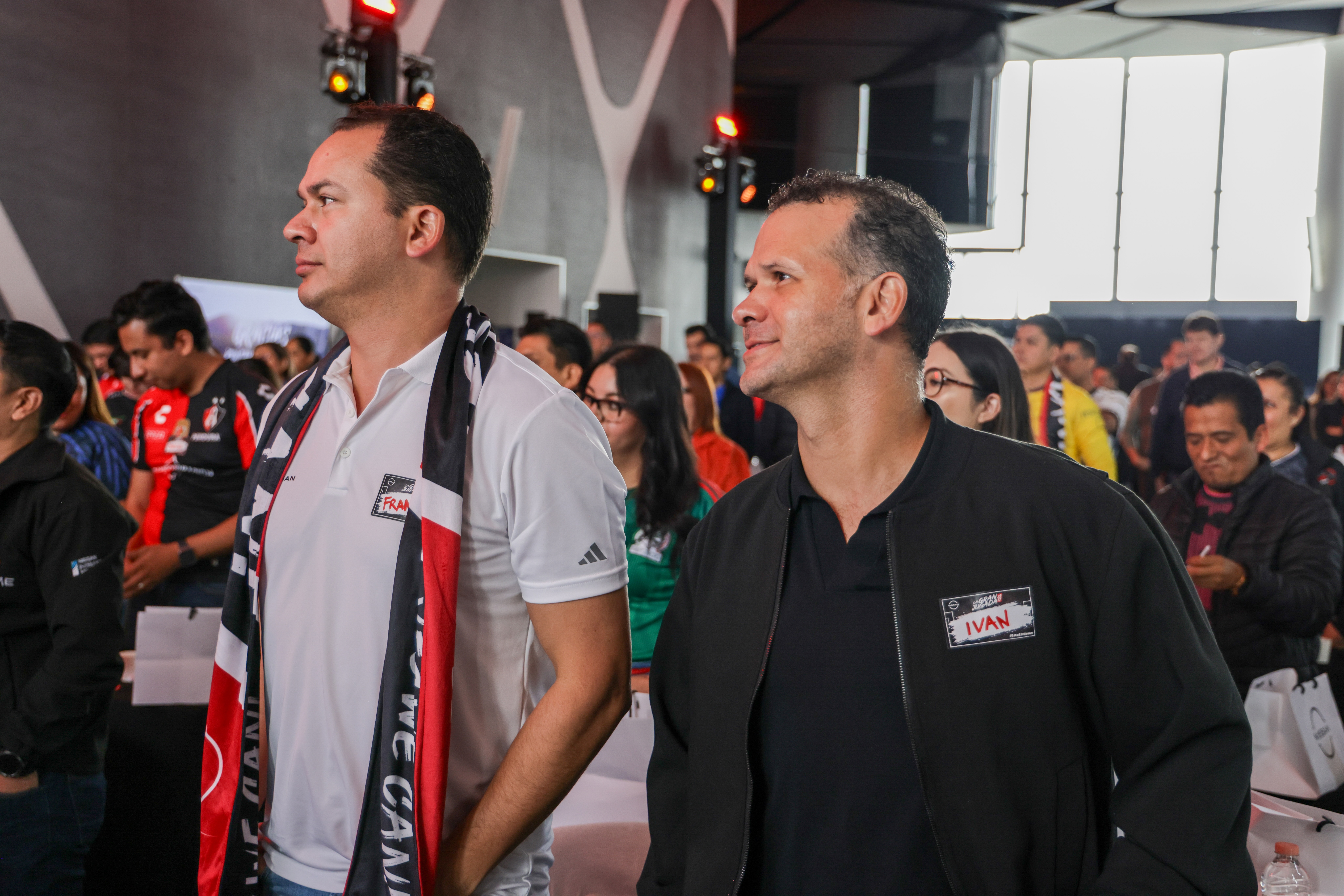 Nissan Gallery