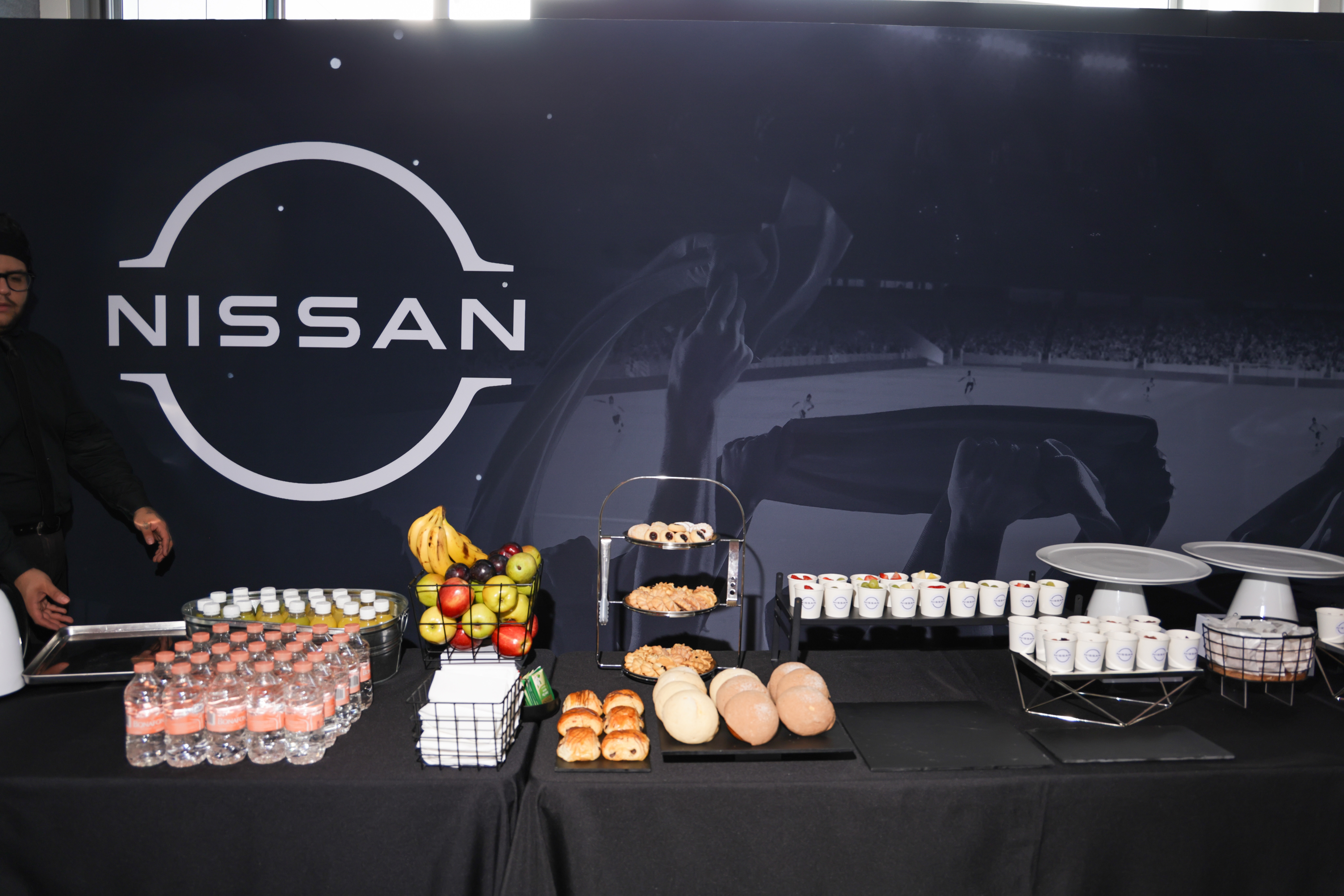 Nissan Gallery