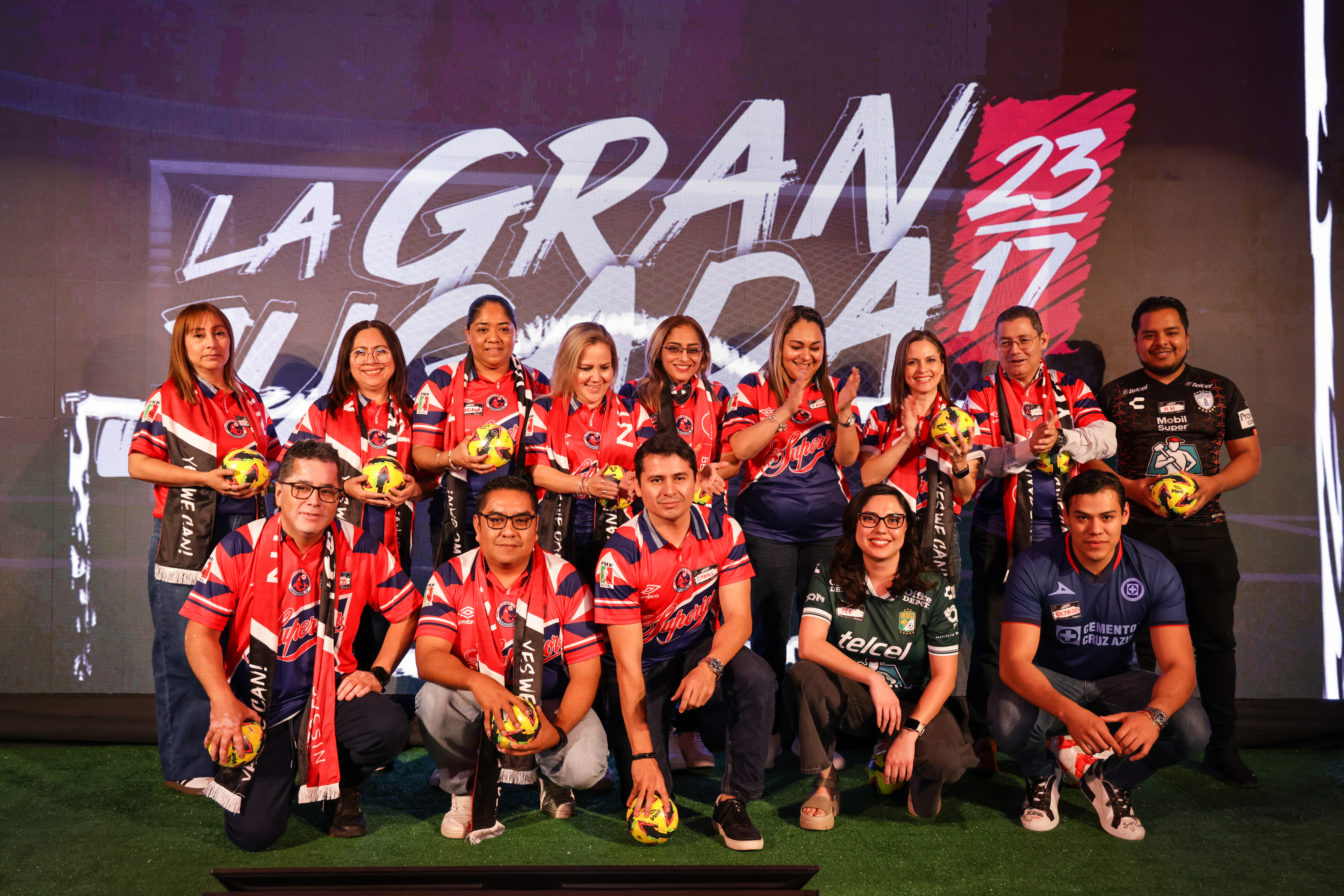 Nissan Gallery